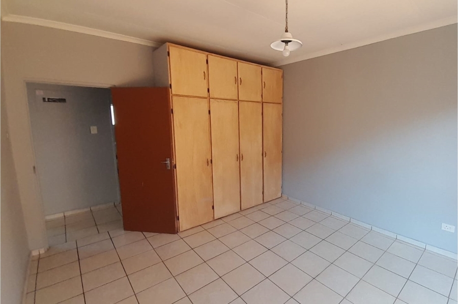 3 Bedroom Property for Sale in Flamwood North West